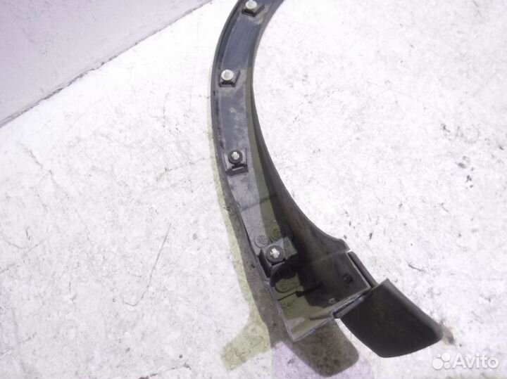 Накладка заднего крыла правого