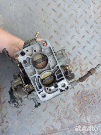 Карбюратар на ваз 21099и2109