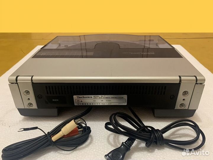 Проигрыватель винила Teсhniсs SL-7