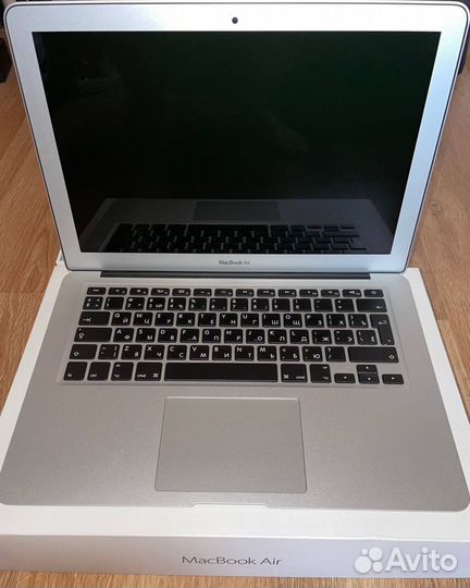 Macbook Air 13 2017 128 GB (Silver)