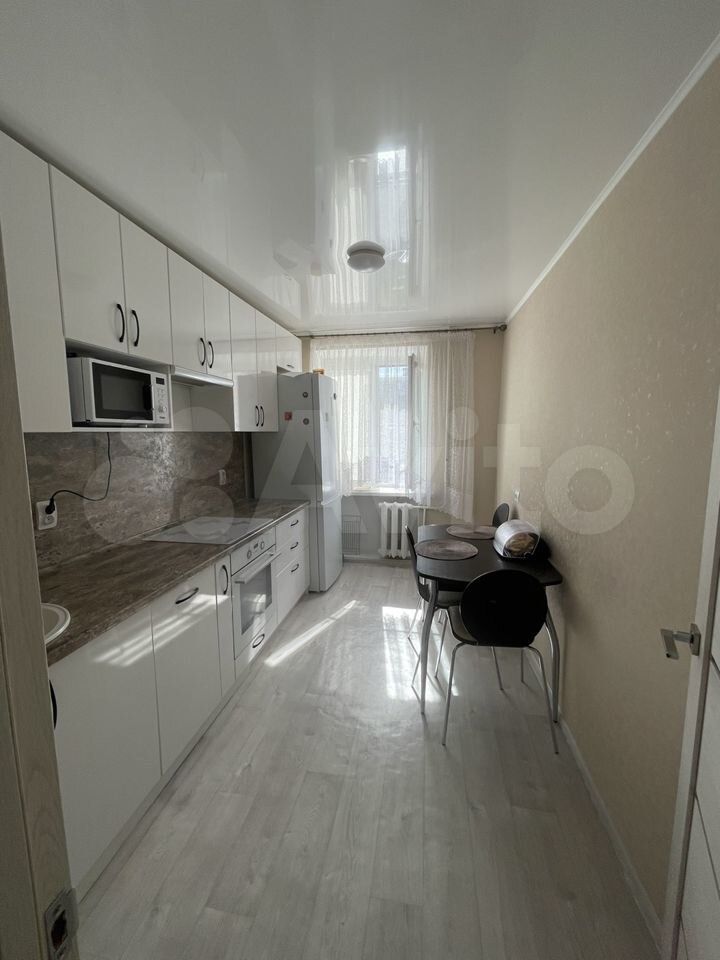 2-к. квартира, 60 м², 3/5 эт.