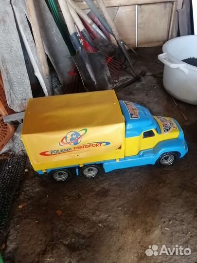 Грузовик с прицепом