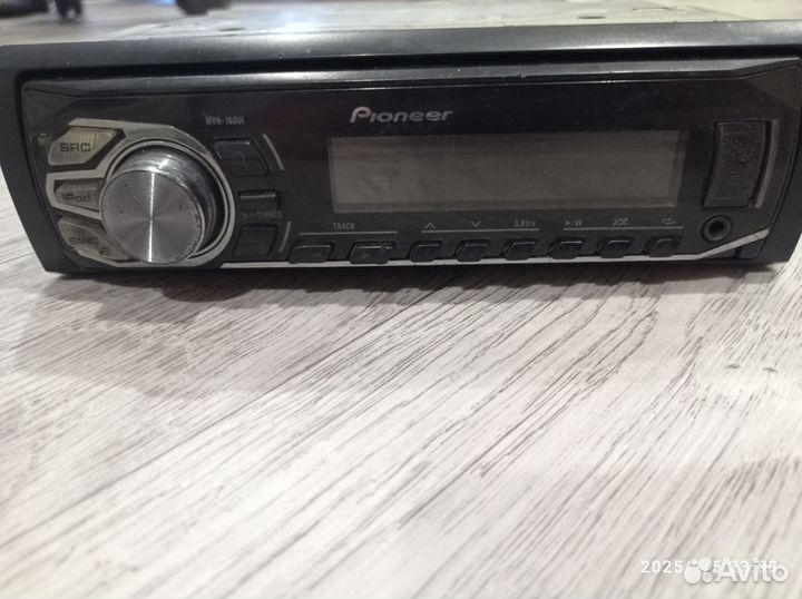 Магнитола Pioneer mvh-160ui