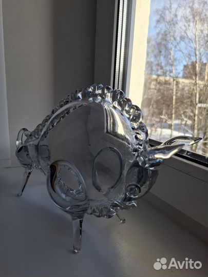 Статуэтка бык