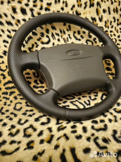Руль на приору