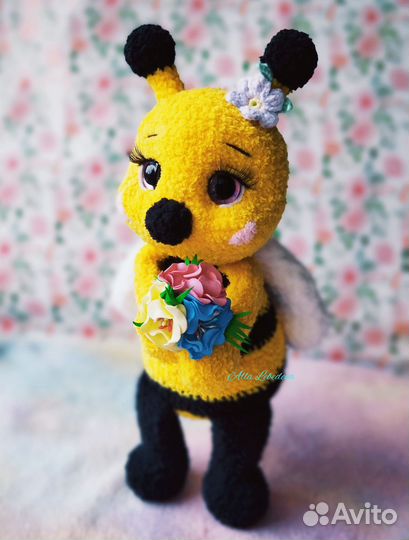 Вязаная Пчёлка