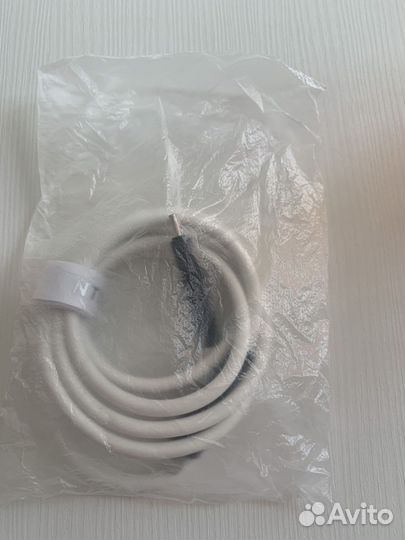 Зарядка на iPhone 20w