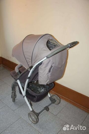 Прогулочная коляска