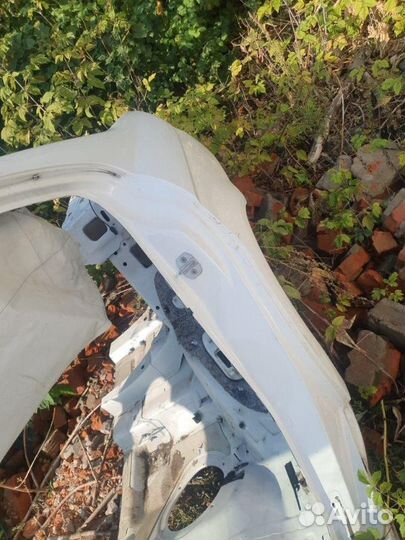 Крыло заднее левое Mercedes-Benz C-Class