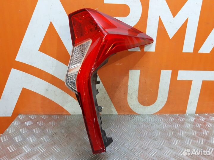 Фонарь правый Mitsubishi Pajero Sport 3 2015-2021