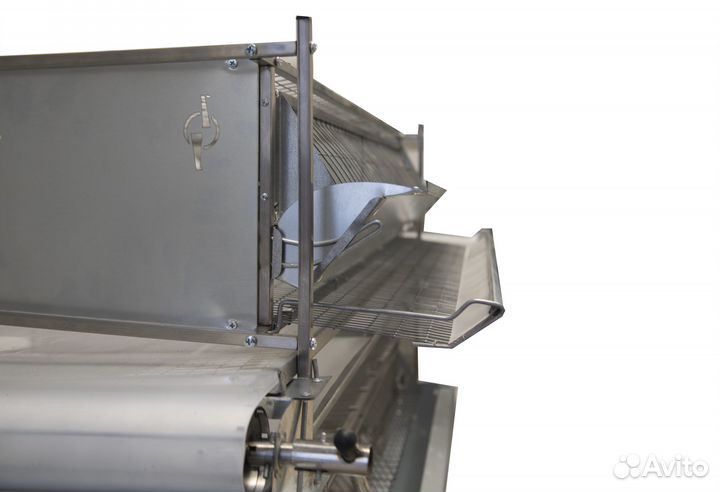 Клетка для перепелов с ленточной системой