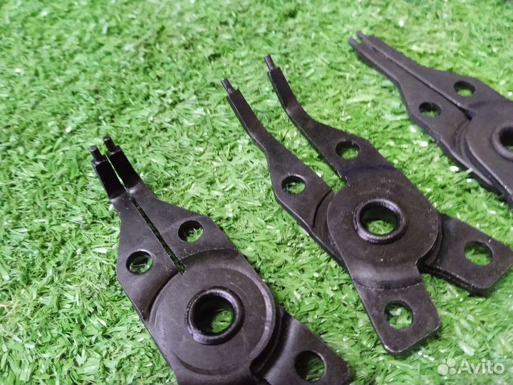 Съемник стопорных колец