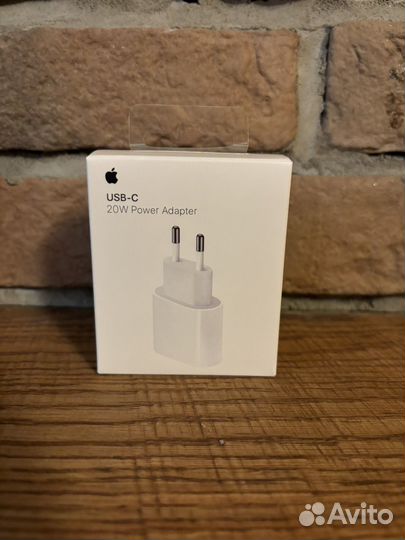 Блок зарядки iPhone 20w