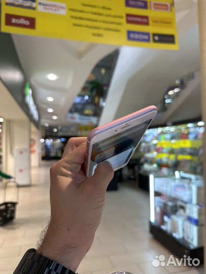 iPhone 6S, 32 ГБ