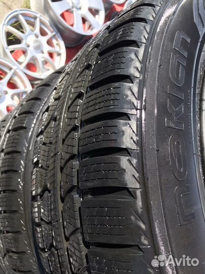Nokian Tyres WR G2 SUV 235/60 R17 106V
