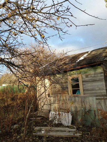 Дача 10 м² на участке 4 сот.