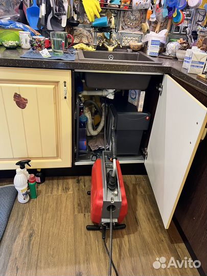 Прочистка засора. Прочистить канализацию. Видео