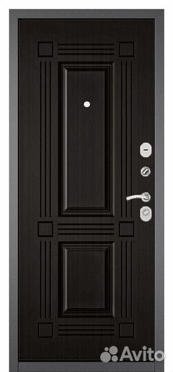 Дверь входная в квартиру