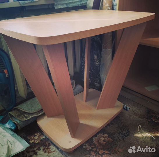 Столик под телевизор бу