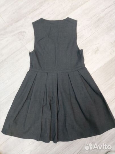 Школьный сарафан 146р