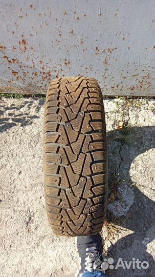 Pirelli Ice Zero 175/65 R14