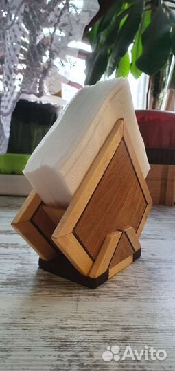 Салфетница вертикальная