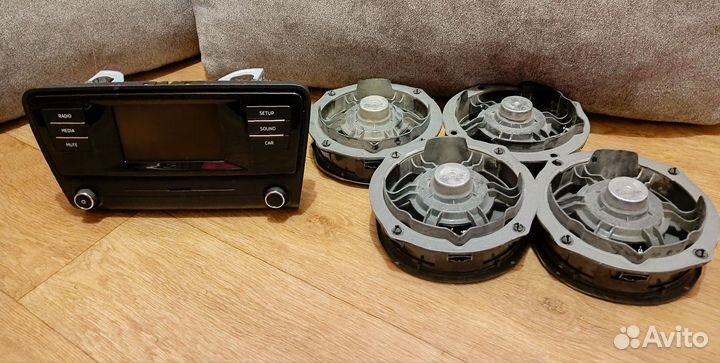 Магнитола + динамики для skoda octavia а7