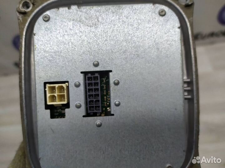 Блок управления габаритными огнями Mercedes W221