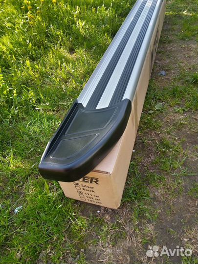 Пороги подножки на Киа соренто /Санта фе2001-2019