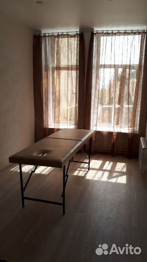 Массажный стол складной с вырезом