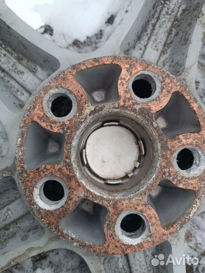 R16 Maxxis Premitra Ice Nord NS5 (5 SUV) 215/70, PCD 5x114.3 DIA 60.1