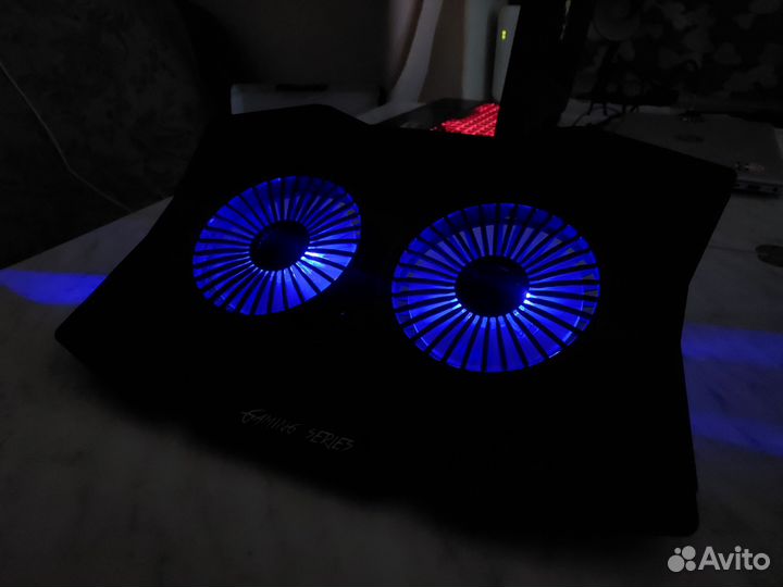 Подставка для ноутбука dexp Simple GC-15 черный