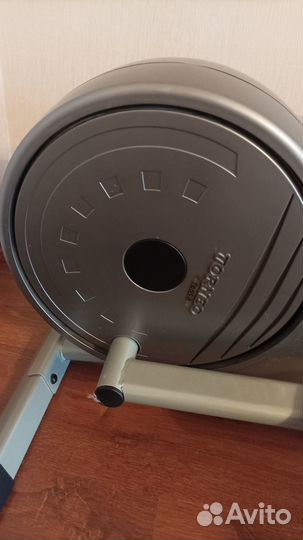 Продам эллиптический тренажер