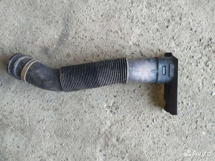 Патрубок воздушного фильтра volkswagen polo