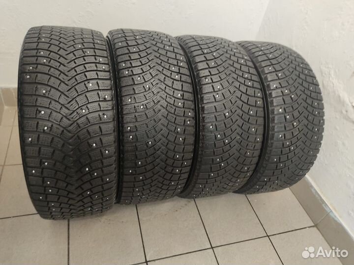 Michelin Latitude X-Ice North 2 275/45 R21