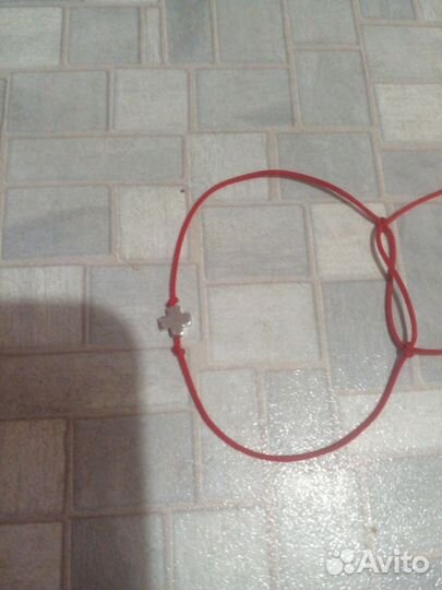 Красная нить