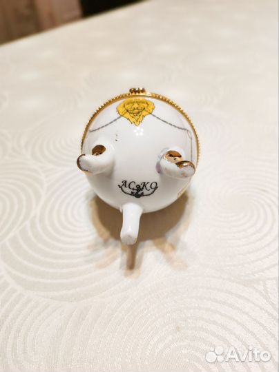 Шкатулка яйцо б/у