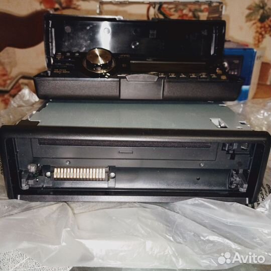 Aвто CD ресивер MP3 JVC KD-G527