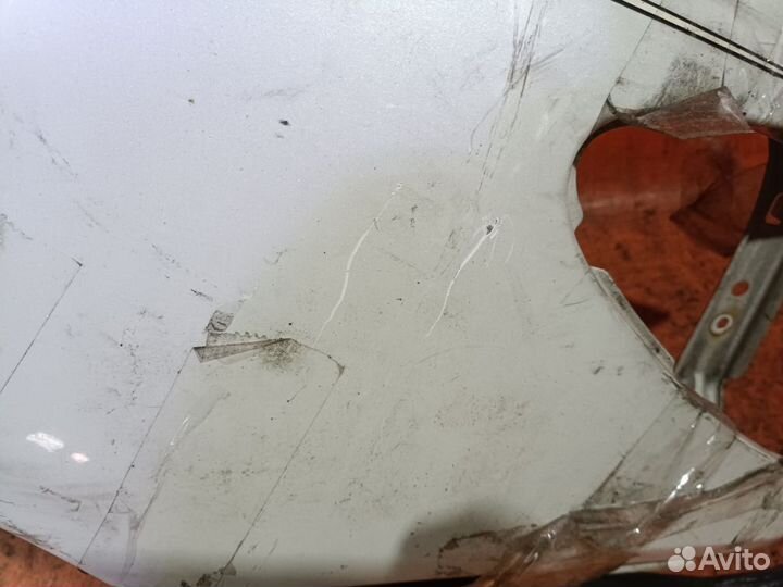 Крыло правое Nissan Presage HU30