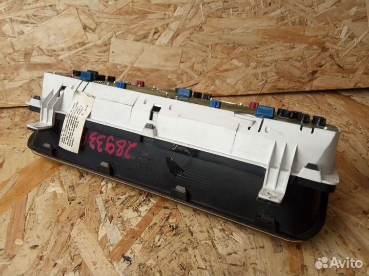 Панель приборов Nissan Primera P11