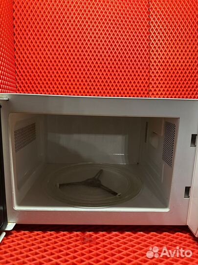 Микроволновая печь Kor