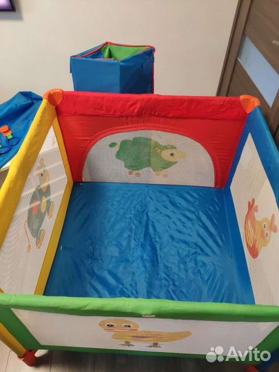 Манеж детский складной