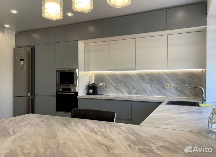 Угловая кухня с мдф фасадами