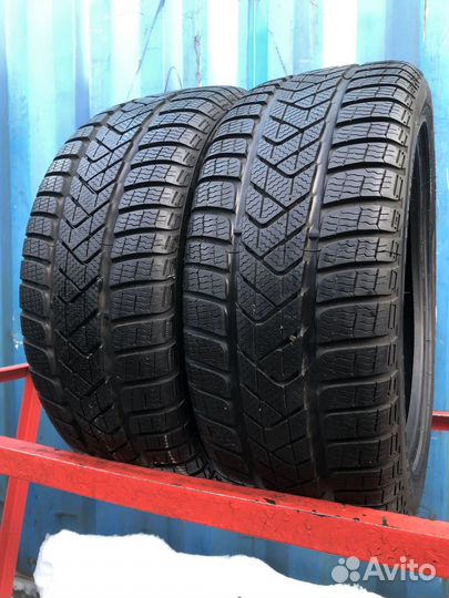 Pirelli Winter Sottozero 3 215/45 R16 86H