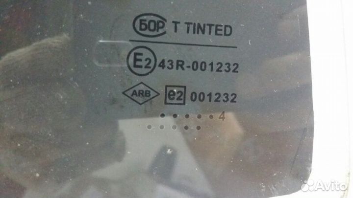 Стекло двери заднее правое Renault Logan LS0G