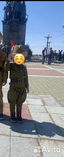 Продам костюм к 9 мая. Возврат 2 года, можно 2,5