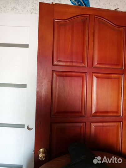 Дверь входная двойная деревянная 10 тысяч