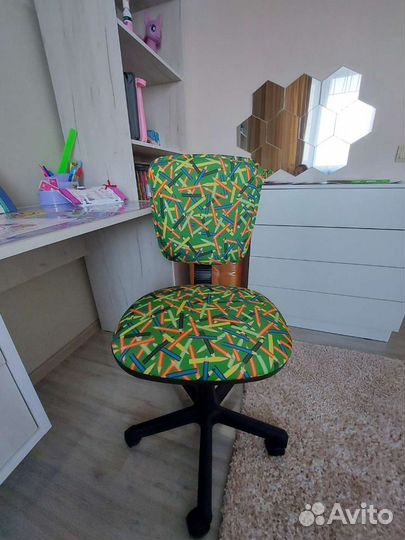 Компьютерное кресло
