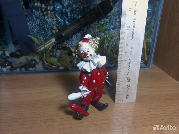 Фигурка клоуна