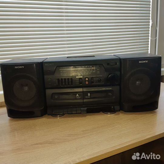 Музыкальный центр sony